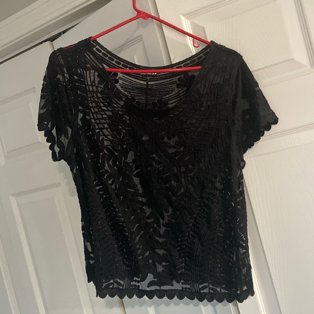 Express medium size black top